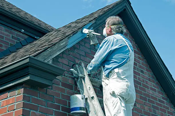 Peinture de toiture à Fresnes : les avantages pour la durabilité de votre maison